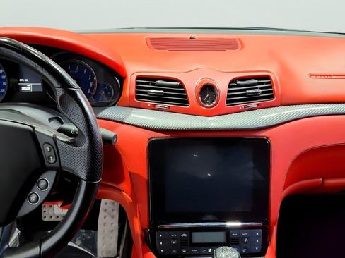 Used 2018 Maserati GranTurismo Sport image 22