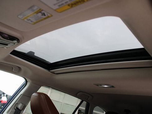 Used 2021 Subaru Outback Touring XT image 20