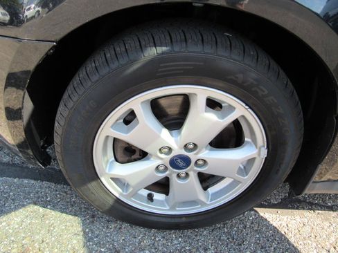 Used 2015 Ford Transit Connect XLT FWD image 15