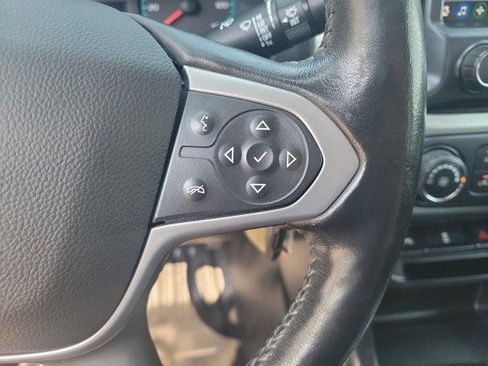 Used 2022 Chevrolet Colorado LT w/ Fleet Safety Package image 17