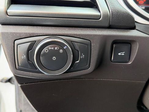 Used 2016 Ford Fusion S image 33