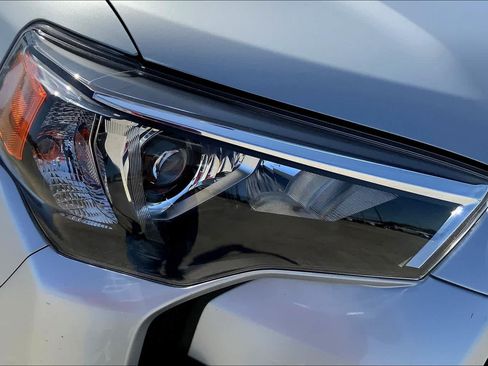 Used 2023 Toyota 4Runner SR5 Premium w/ Moonroof Package RWD image 51