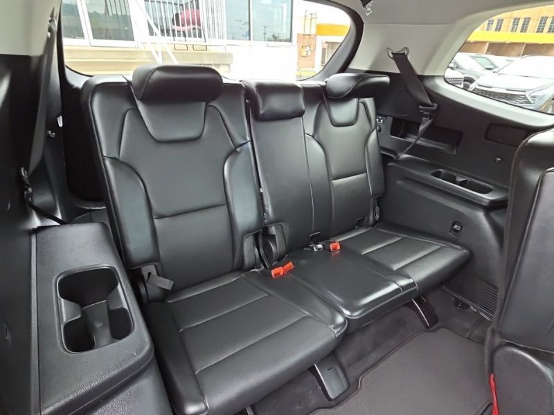 Used 2021 Kia Telluride S AWD/4WD image 19