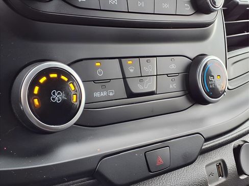 Used 2024 Ford Transit 250 Low Roof w/ Exterior Upgrade Package image 24