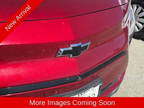 Used 2023 Chevrolet Bolt LT FWD image 8
