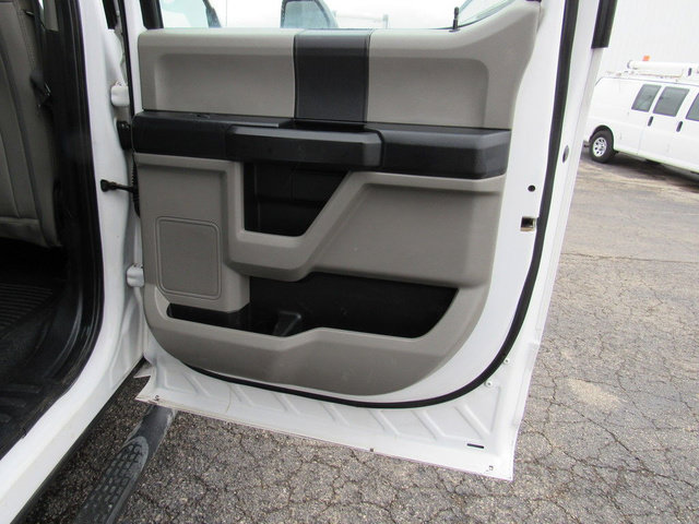 Used 2020 Ford F550 2WD Crew Cab Super Duty image 16