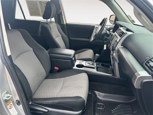 Used 2018 Toyota 4Runner SR5 image 15