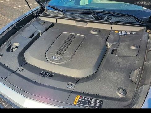 Certified 2024 Cadillac Lyriq Luxury RWD image 34
