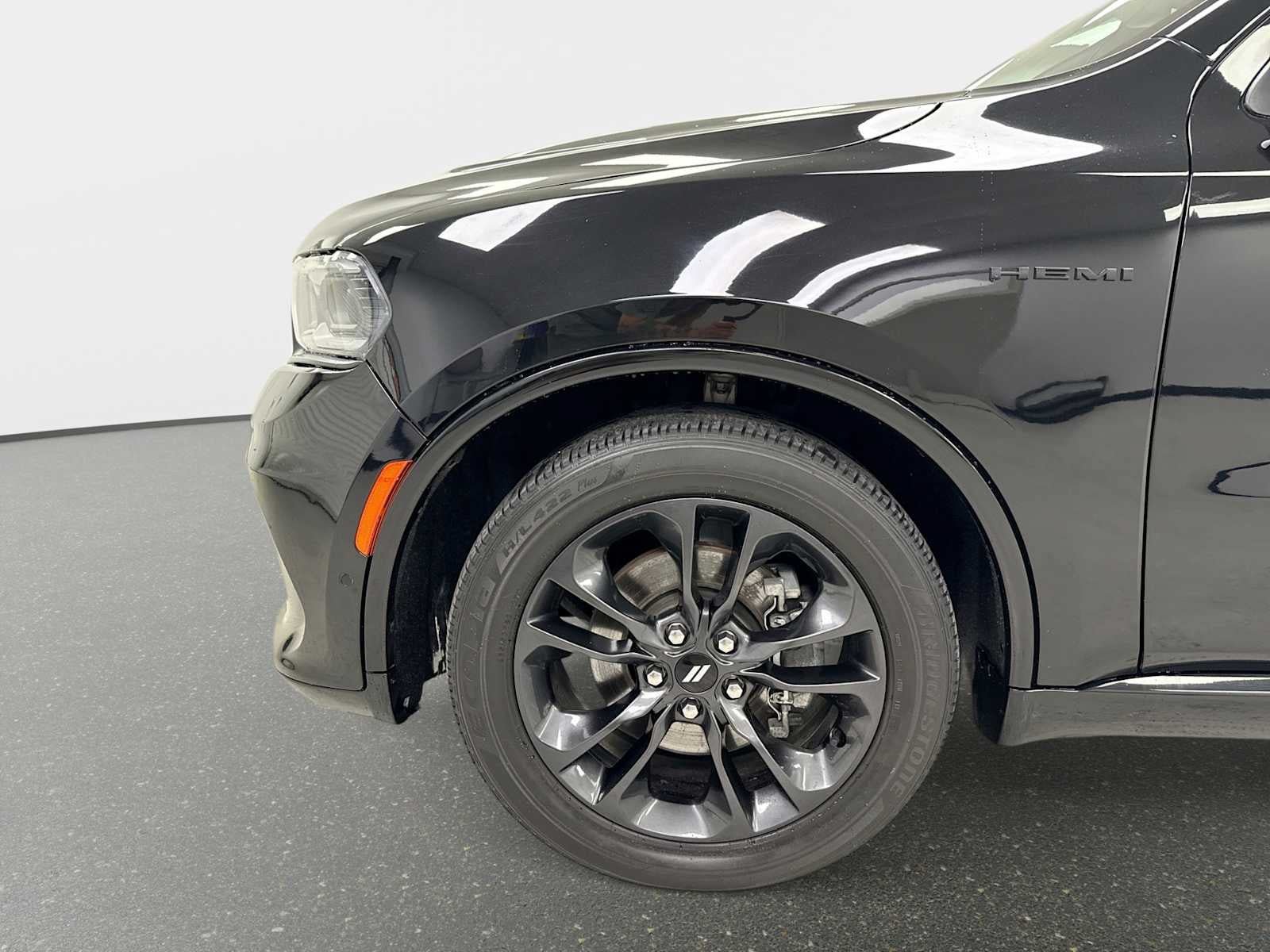 Used 2022 Dodge Durango R/T w/ Blacktop Package AWD/4WD image 18