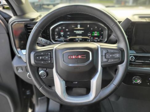 Used 2023 GMC Sierra 1500 Elevation image 21