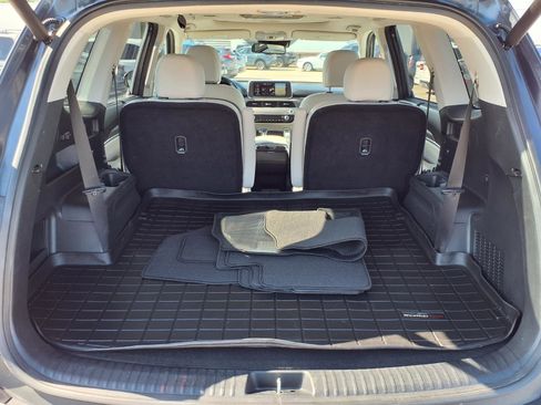 Used 2022 Kia Telluride EX w/ EX Premium Package FWD image 20