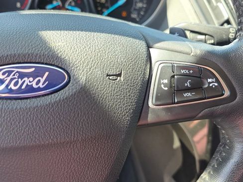 Used 2017 Ford Escape Titanium image 15