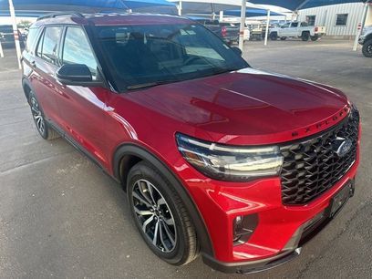 Used 2025 Ford Explorer ST-Line