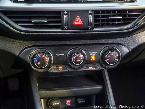 Used 2023 Kia Forte LXS image 18