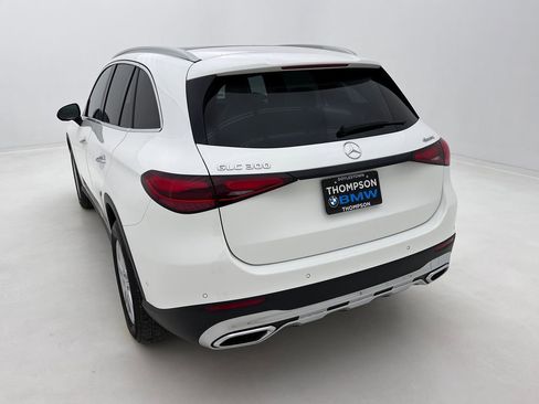 Used 2023 Mercedes-Benz GLC 300 GLC 300 image 8