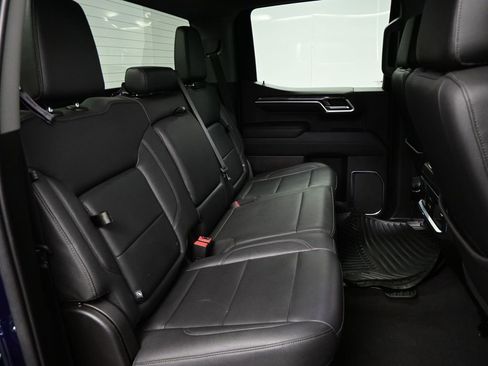 Used 2022 Chevrolet Silverado 1500 LTZ AWD/4WD image 31