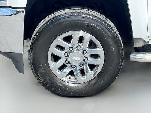Used 2019 Chevrolet Silverado 2500 LTZ w/ Duramax Plus Package AWD/4WD image 31