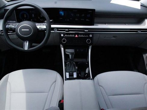 Used 2026 Hyundai Tucson SEL image 13