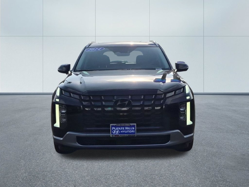 Used 2024 Hyundai Palisade Limited AWD/4WD image 2