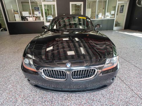 Used 2004 BMW Z4 2.5i RWD image 6