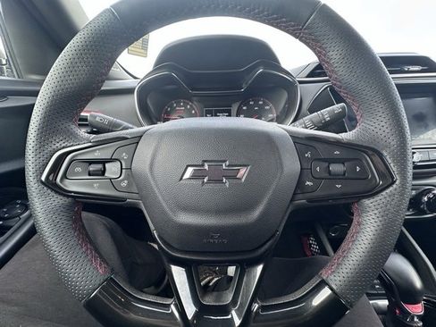 Used 2023 Chevrolet TrailBlazer RS w/ Convenience Package image 18