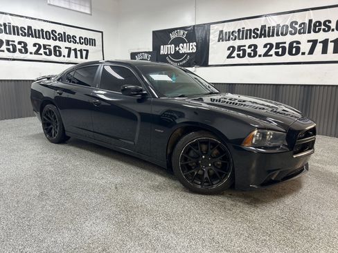 Used 2014 Dodge Charger R/T w/ Blacktop Package image 1