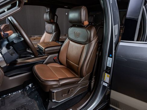 Used 2025 Ford F150 King Ranch image 27