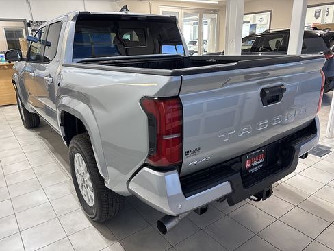 New 2026 Toyota Tacoma SR5 AWD/4WD image 2