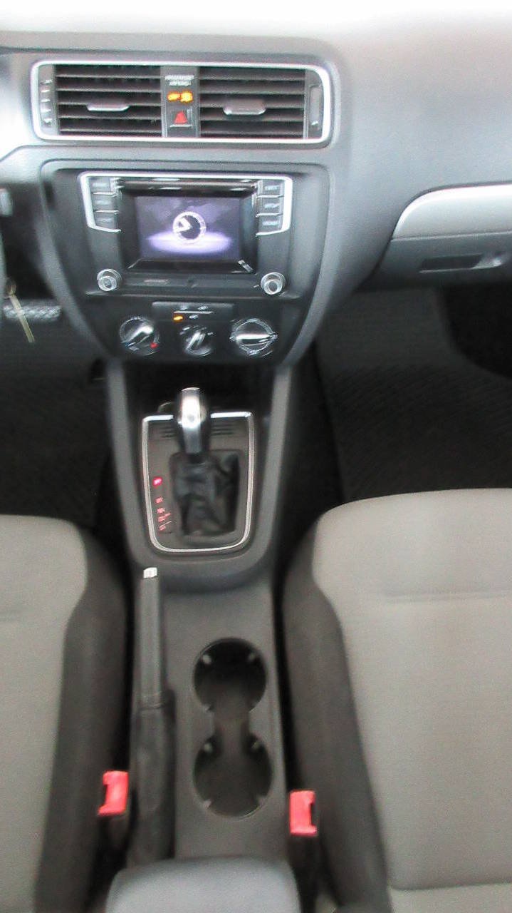 Used 2018 Volkswagen Jetta S FWD image 37