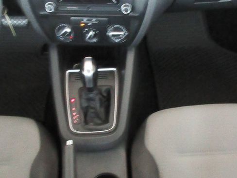 Used 2018 Volkswagen Jetta S FWD image 37