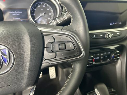 Used 2023 Buick Encore GX Select w/ Sport Touring Package image 17