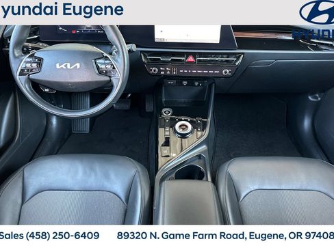 Used 2023 Kia Niro Wind w/ Wind Preserve Package FWD image 19