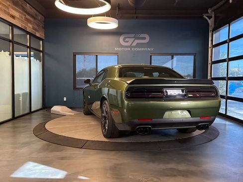 Used 2021 Dodge Challenger SXT w/ Blacktop Package RWD image 5