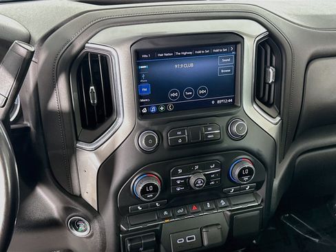 Used 2021 Chevrolet Silverado 1500 RST w/ Z71 Off-Road Package AWD/4WD image 18