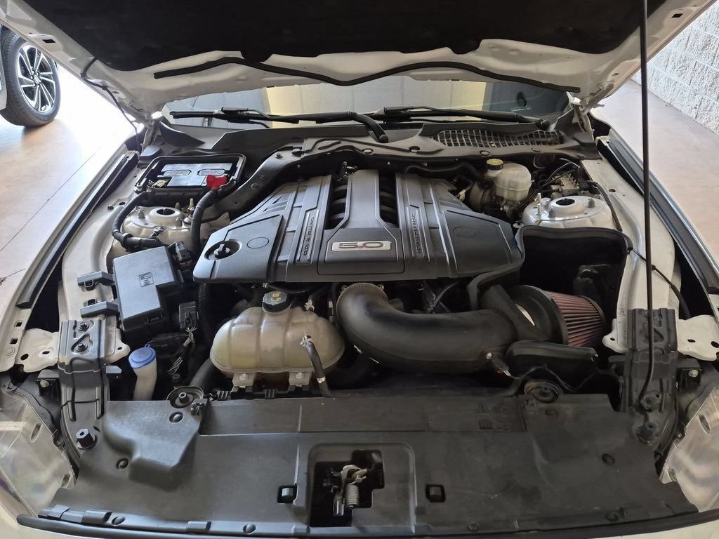 Used 2021 Ford Mustang GT RWD image 17