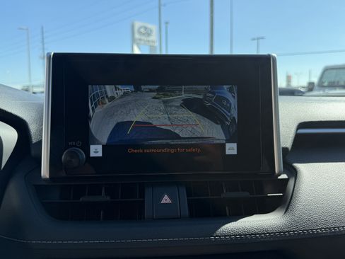 Used 2024 Toyota RAV4 XLE image 22