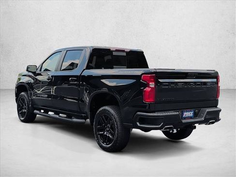 Used 2025 Chevrolet Silverado 1500 LT Trail Boss w/ Convenience Package II AWD/4WD image 7