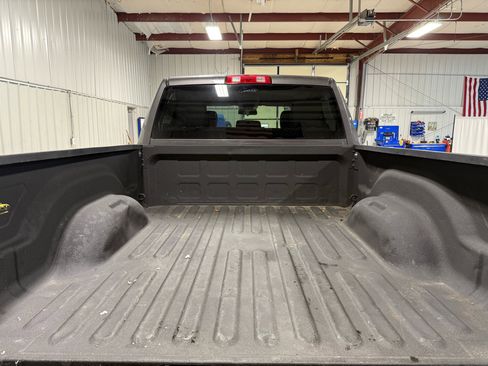 Used 2015 RAM 2500 Tradesman w/ Chrome Appearance Group image 7