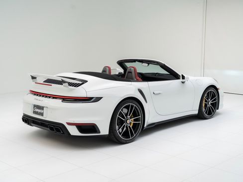Certified 2025 Porsche 911 Turbo S image 9