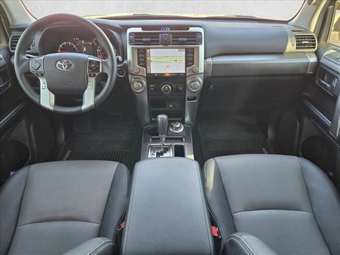 Used 2020 Toyota 4Runner SR5 Premium image 13