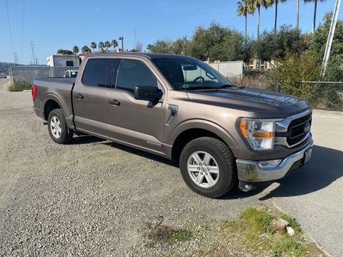 Used 2022 Ford F150 XLT w/ Equipment Group 301A Mid image 4