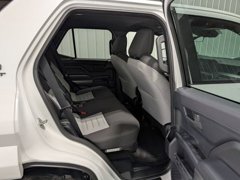 Used 2025 Toyota 4Runner TRD Sport image 25