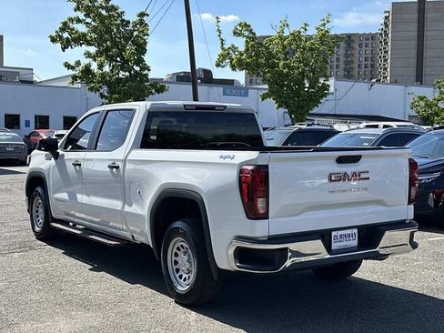 Used 2024 GMC Sierra 1500 Pro w/ Convenience Package AWD/4WD image 4