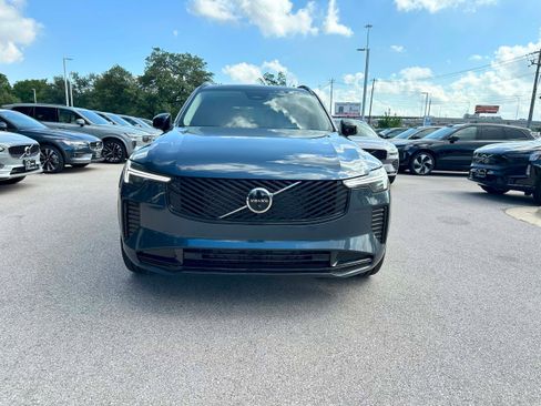 Used 2026 Volvo XC90 B6 Ultra w/ Lounge Package image 9