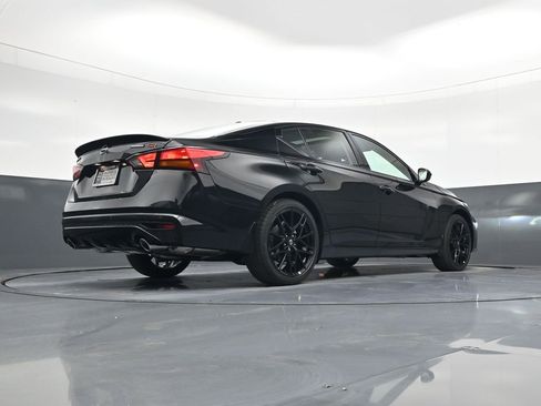 New 2026 Nissan Altima 2.5 SR FWD image 21