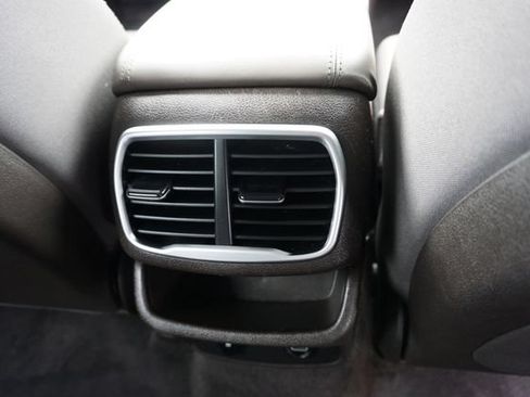 Used 2019 Hyundai Santa Fe SE FWD image 12