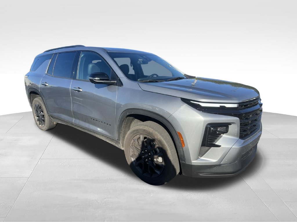 Used 2024 Chevrolet Traverse LT w/ Midnight/Sport Edition AWD/4WD image 17