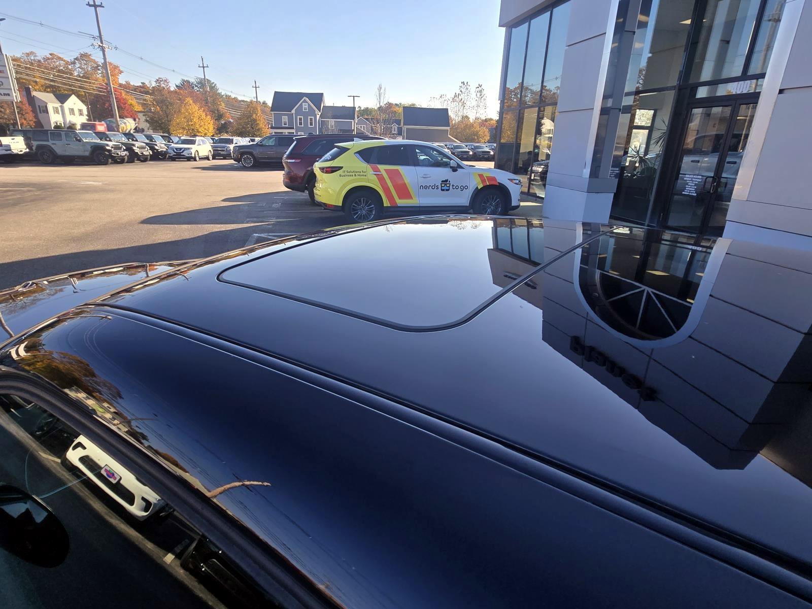 Used 2018 Dodge Challenger GT w/ GT Interior Package AWD/4WD image 9