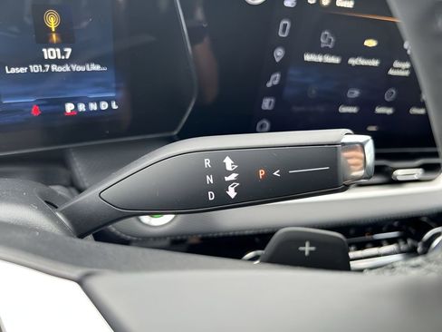 New 2026 Chevrolet Equinox LT w/ Convenience Package II image 15