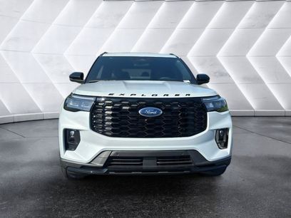 New 2026 Ford Explorer ST-Line w/ ST-Line Street Pack
